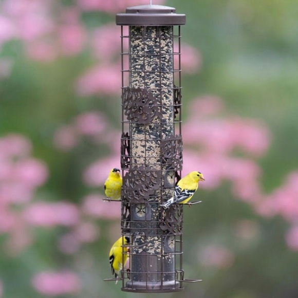 New Perky Pets Farm Squirrel Resistant Bird Feeder, Make-Model Unknown - Picture 12 of 12